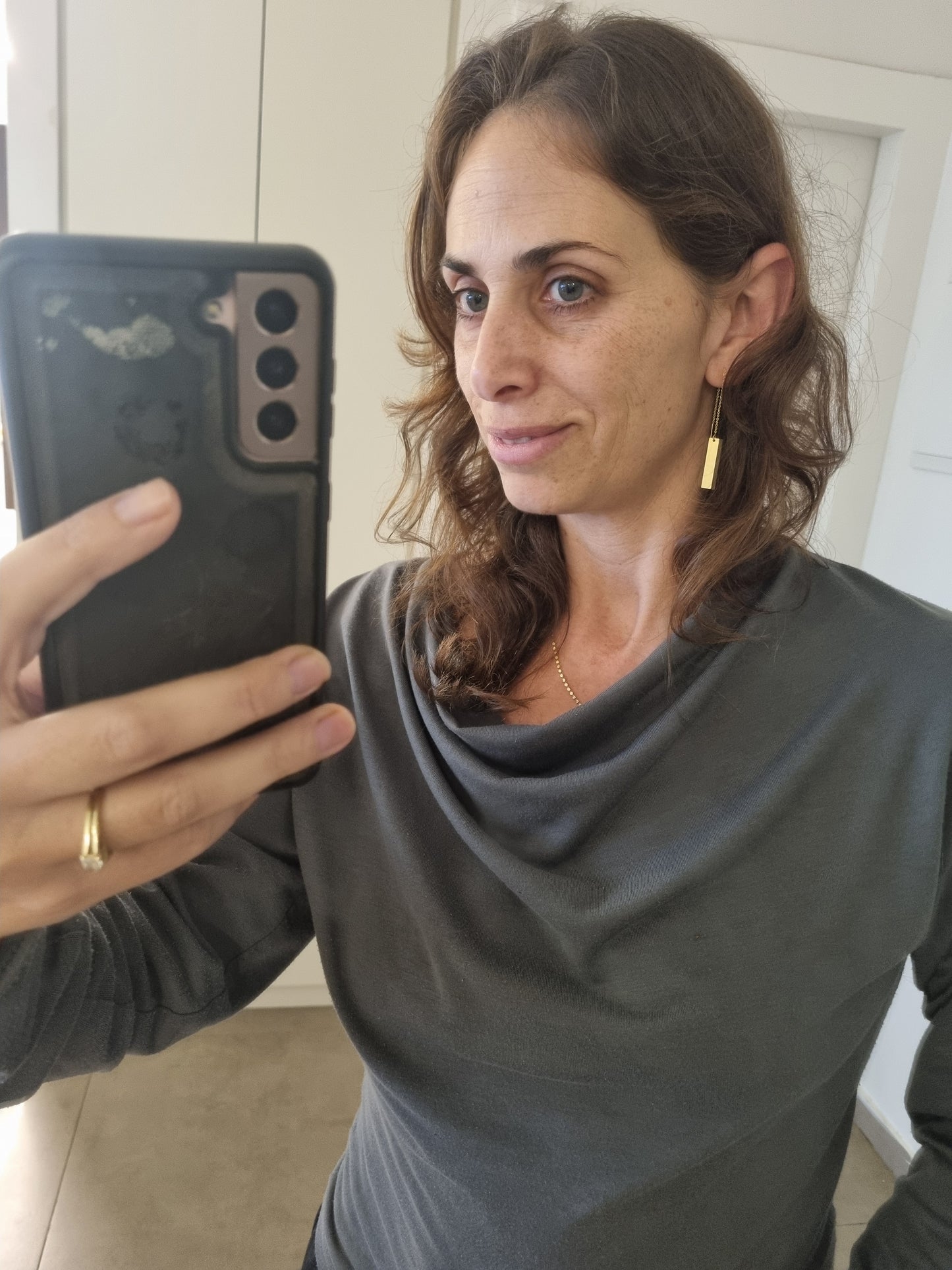 עגילים ארוכים עם מלבן כסף