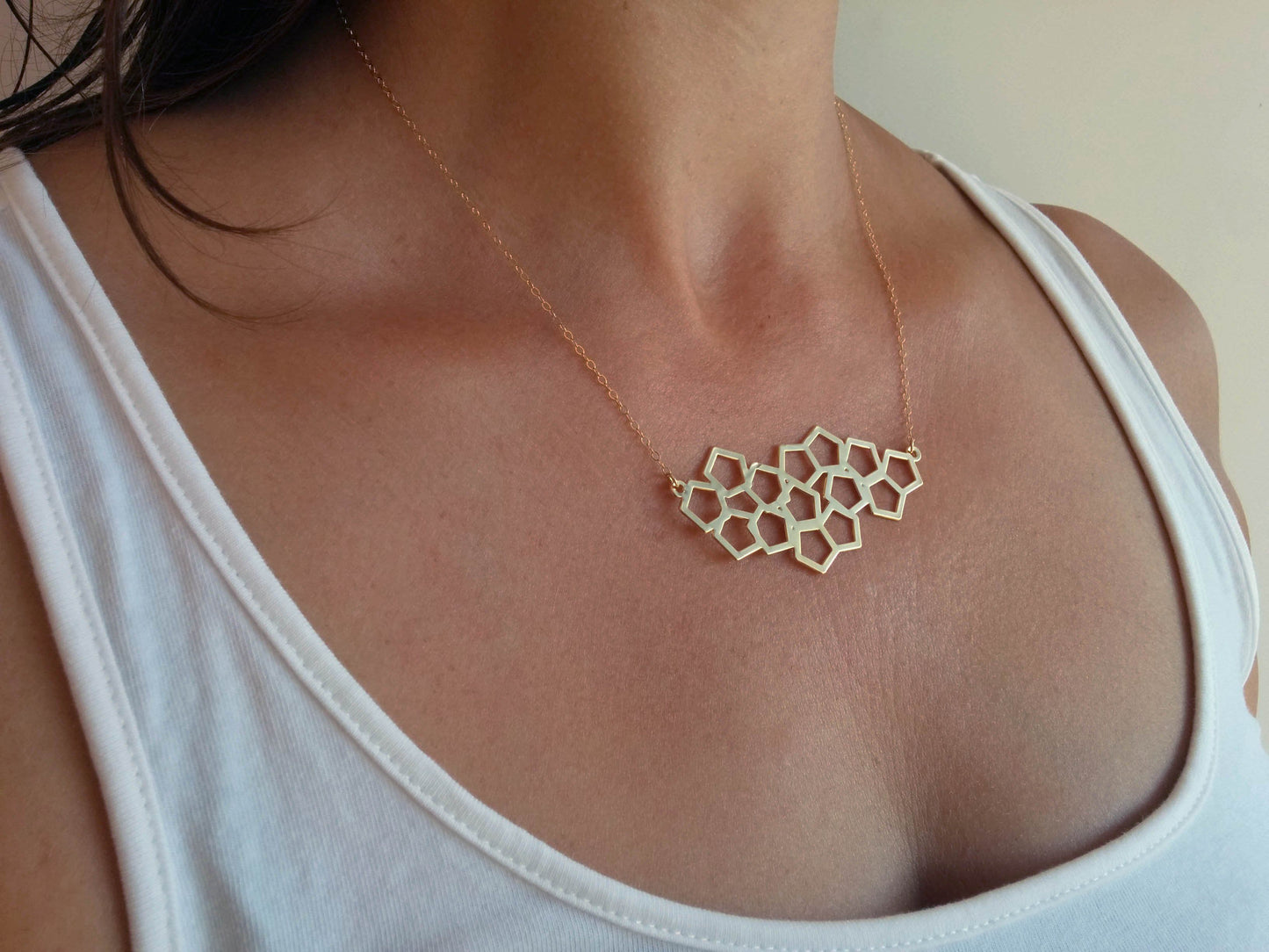 שרשרת תליון זהב | תליון גיאומטרי