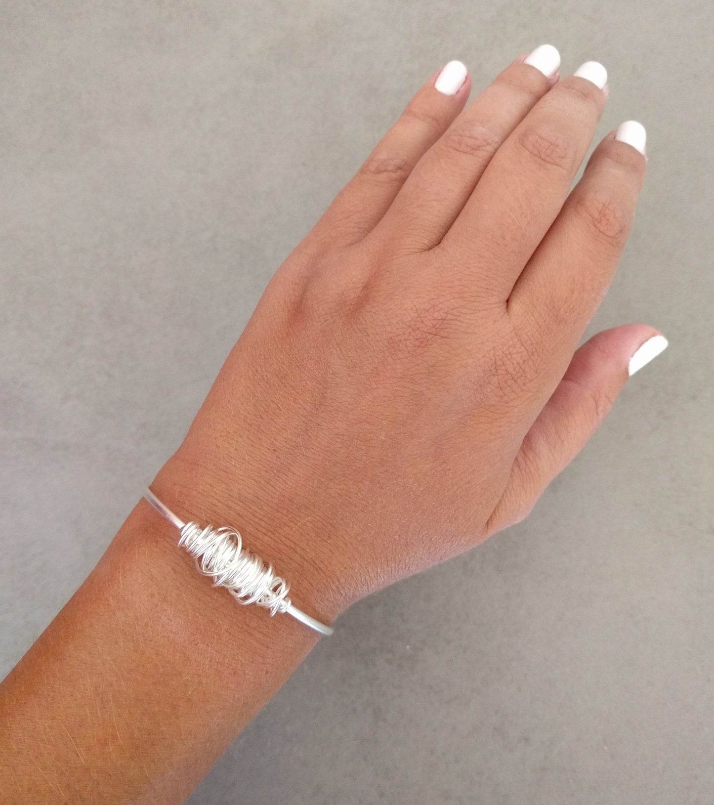 צמיד כסף עדין | צמיד ספירלה קטנה