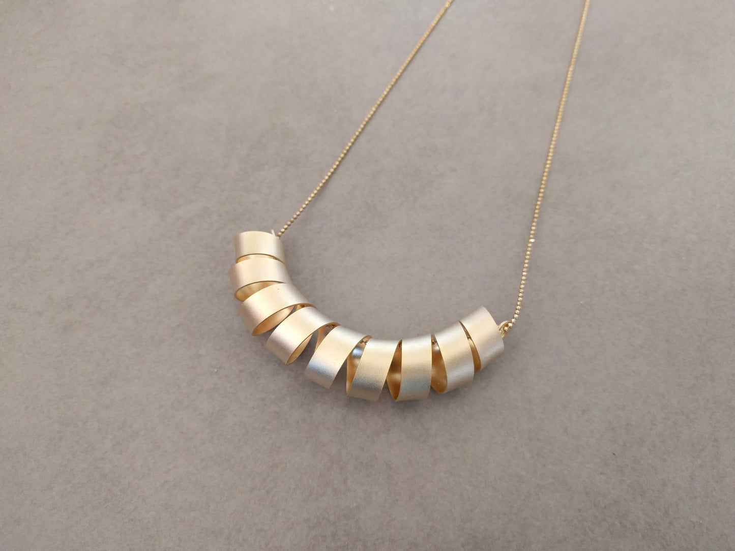 שרשרת ארוכה תליון ספירלה