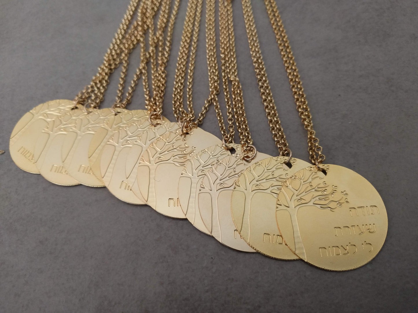 שרשרת מתנה לגננת ולמורה | שרשרת תליון תודה שעזרת לי לצמוח