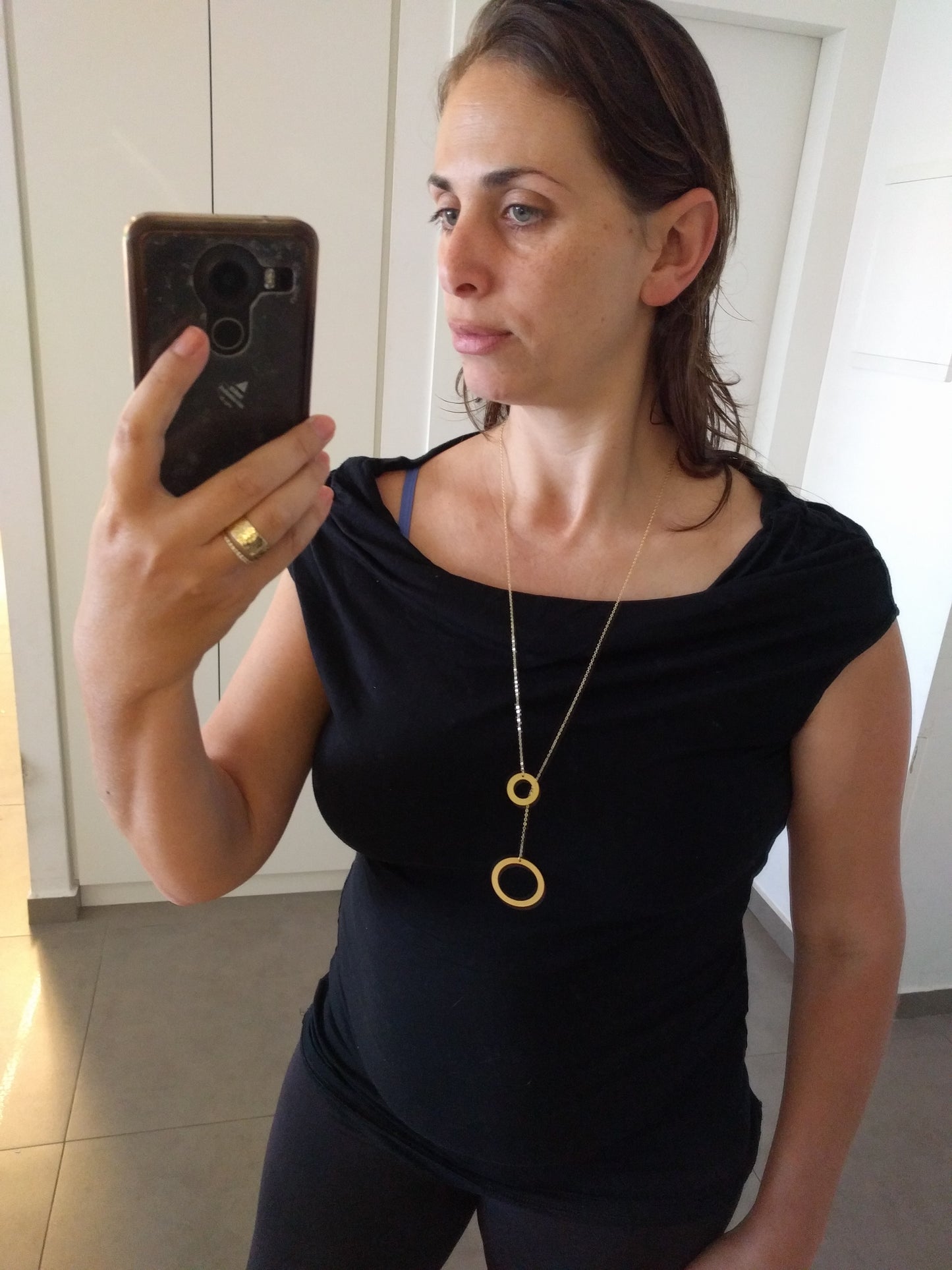 שרשרת ארוכה מזהב תליון עיגולים משולבים